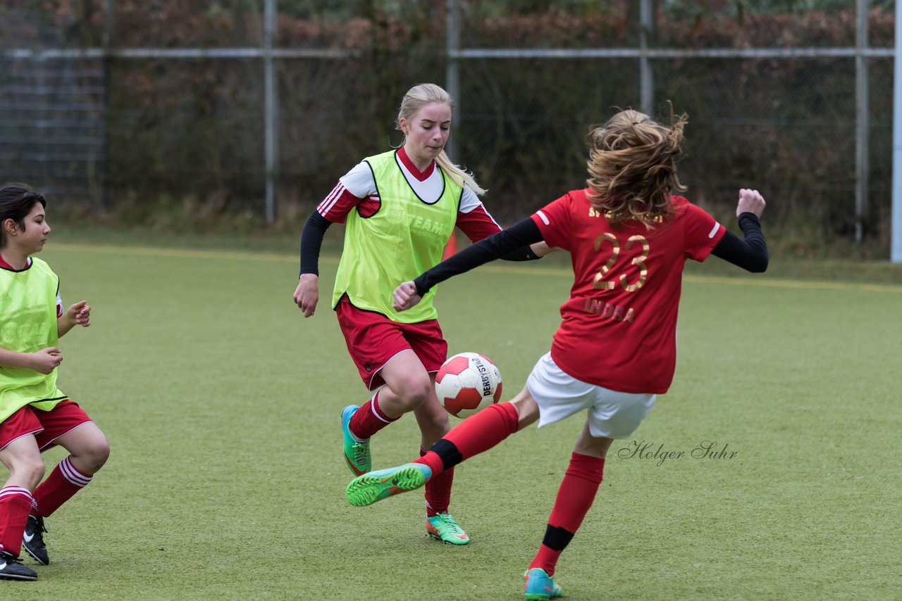 Bild 82 - C-Juniorinnen Kaltenkirchener TS - SV Wahlstedt : Ergebnis: 0:6